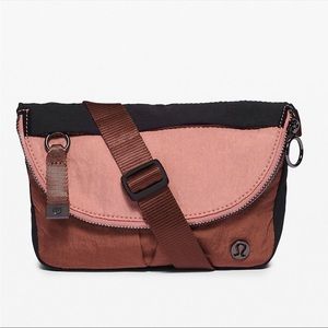 LULULEMON MINI ALL NIGHT FESTIVAL BAG